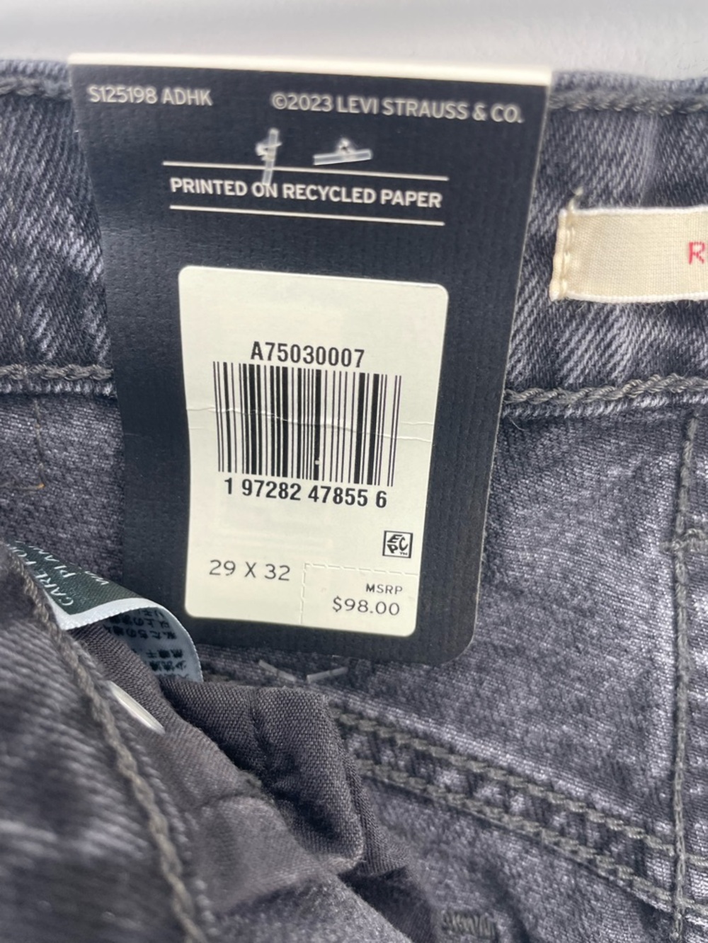 Levi's Ribcage Bell Bottom Jeans Wmn’s 29x32 Distressed Black High Rise $98 NWT - Picture 13 of 13